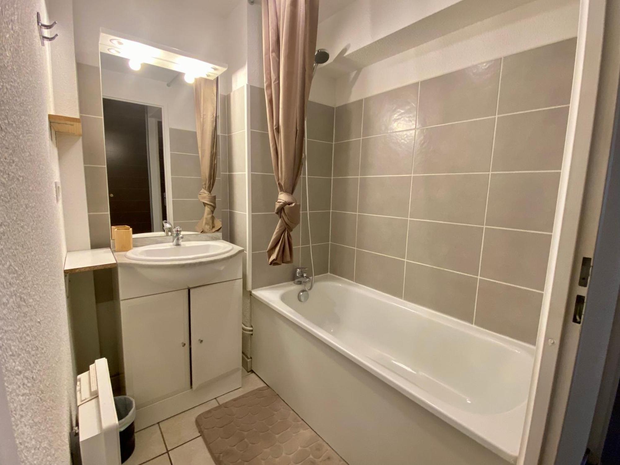 Rdc - Luz-st-sauveur Apartamento Luz-Saint-Sauveur